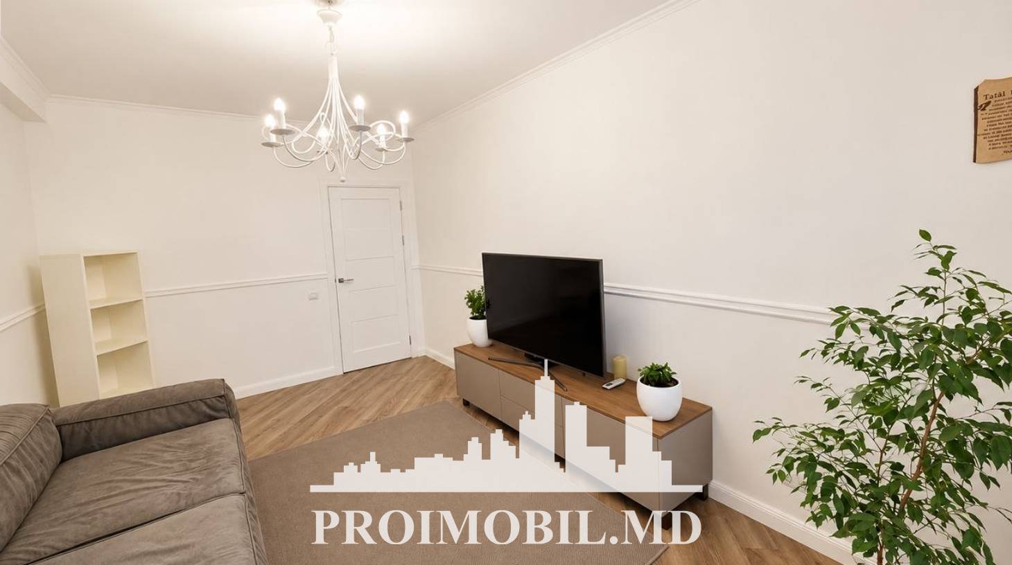 https://images.proimobil.md/iADXYwLOSrmEUkq7lhrW7kHf4IgZC12801Ovu7w2KvY/watermark:0.75:so:0:30:0.39/resize:fill:1460:816:1/gravity:ce/bG9jYWw6Ly8vZXN0YXRlL2xyLzVhYzQ5MGFhLWE5ZGEtNGMxMS04YmZjLTUxZTU1NDNhODcyNy5qcGVn