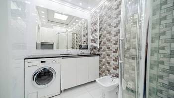 https://images.proimobil.md/iEsj85HOy71B-8_ezslbXiSU_qbnAcPeWUkAb9nGzYE/resize:fill:350:198:1/gravity:ce/bG9jYWw6Ly8vZXN0YXRlL2xyL2MzYzE2NzBlLWI3MzMtNDhjNy1iYWIwLTRjYjZkNzhiMGM0OS5qcGVn