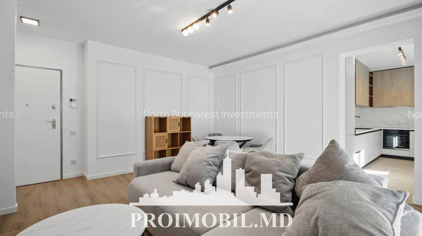 https://images.proimobil.md/iFC0nuNEZ8pLYb5MHaFXyT8YiDi1YsyzSYuoFhomDFo/watermark:0.75:so:0:30:0.39/resize:fill:1460:816:1/gravity:ce/bG9jYWw6Ly8vZXN0YXRlL2xyLzZlOGRiODFjLTY3NGYtNDRiMy1iNjNlLTRiNjAwMDJjOTBmMy5qcGVn