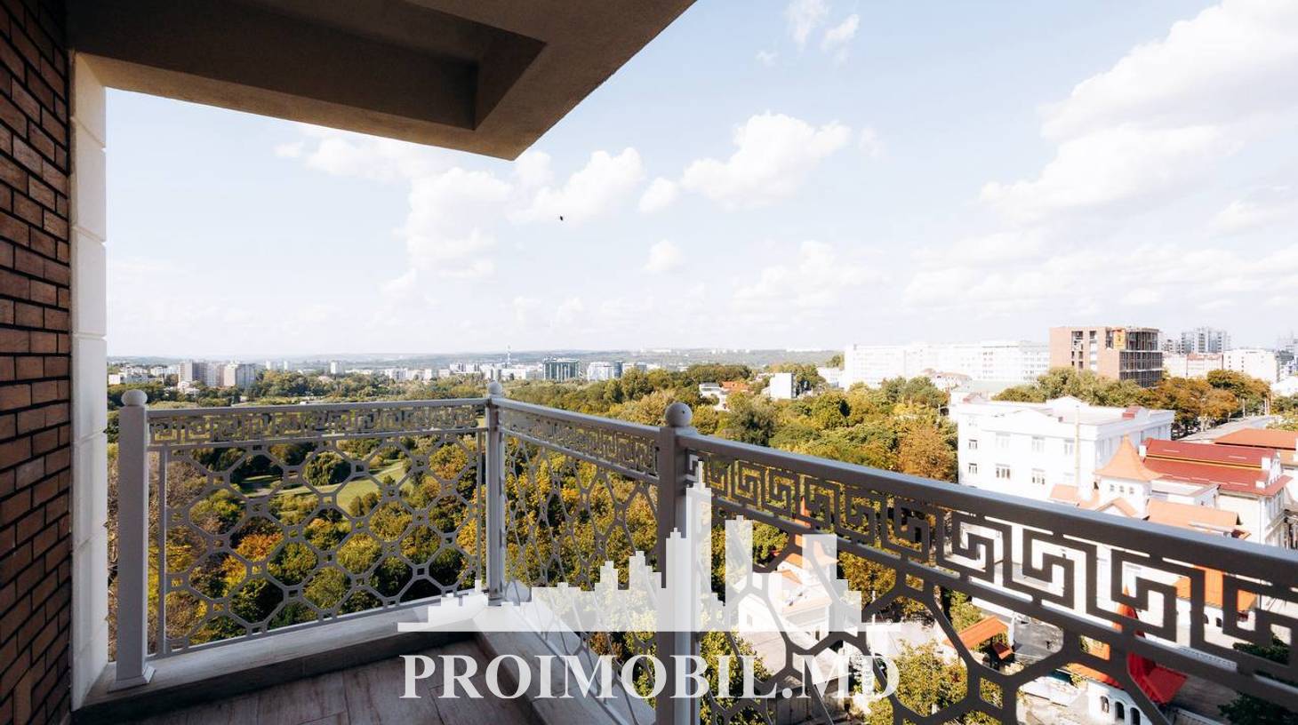 https://images.proimobil.md/iOCWSokSv60mUkRcsVDGfoPzF2u0HHsUUqZehCq4Sz0/watermark:0.75:so:0:30:0.39/resize:fill:1460:816:1/gravity:ce/bG9jYWw6Ly8vZXN0YXRlL2xyLzQxODcxMWZiLTFhZWYtNDNiYy04N2E0LTk0YzdjYzY0ODJmMi5qcGVn