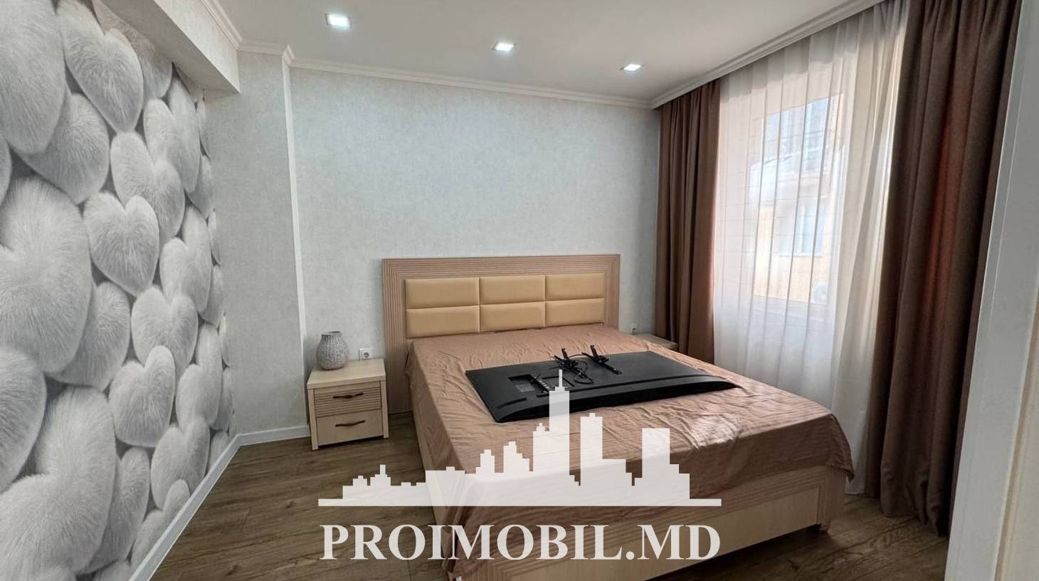 https://images.proimobil.md/iQ50R8WZc8k9rnmfxl2SoqyXQidm0I901_wcPTzJ4DU/watermark:0.75:so:0:30:0.39/resize:fill:1460:816:1/gravity:ce/bG9jYWw6Ly8vZXN0YXRlL2xyL2U0ZWU2YTdlLTkyNGEtNDc5Ny1iNTIwLTcxODczYmU4NjM0NC5qcGVn