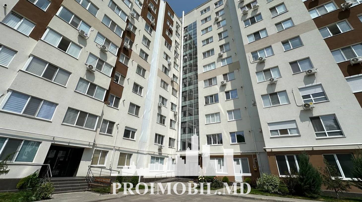 https://images.proimobil.md/iSB4aCsDtE2qJ9jCw5Teck0Y54gd6nWtbufCpsN6uAg/watermark:0.75:so:0:30:0.39/resize:fill:1460:816:1/gravity:ce/bG9jYWw6Ly8vZXN0YXRlL2xyLzI3ZTQ0NjI5LTUwOGYtNDk4Ni1hODI5LThmNDE2NjJhOTMyNC5qcGVn