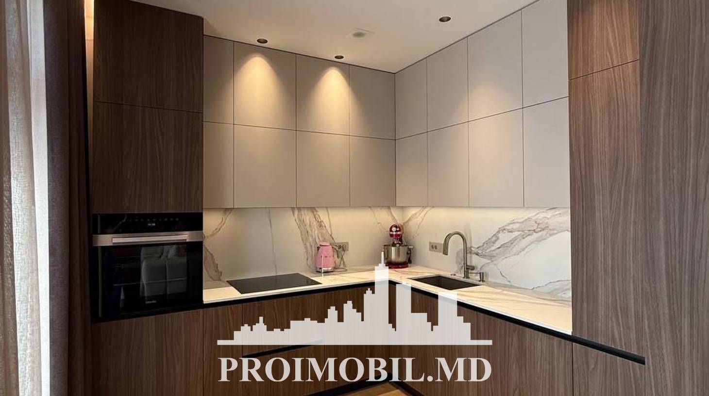 https://images.proimobil.md/iSuuJ66y6sqikMrWIAOFFUx8ILnMZS1IEU3WKJp9hN4/watermark:0.75:so:0:30:0.39/resize:fill:1460:816:1/gravity:ce/bG9jYWw6Ly8vZXN0YXRlL2xyL2FmMzljZWFiLTNmMTItNGEwMS1iOTM4LWJjMjU0NmJlYjgxMC5qcGVn