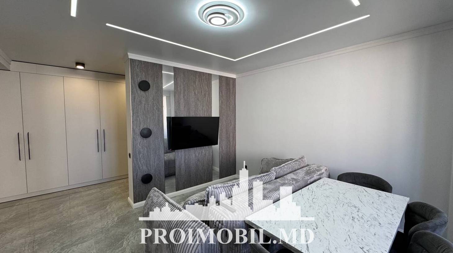 https://images.proimobil.md/iZUpl-1Uj6gwnEHD9TfGnYQewfJ8KnRTU9hMBENT8Jc/watermark:0.75:so:0:30:0.39/resize:fill:1460:816:1/gravity:ce/bG9jYWw6Ly8vZXN0YXRlL2xyLzRmYzAxN2IyLTQwYzctNDYwZS1hN2Q4LWZlZTBkODU1YzBlZi5qcGVn