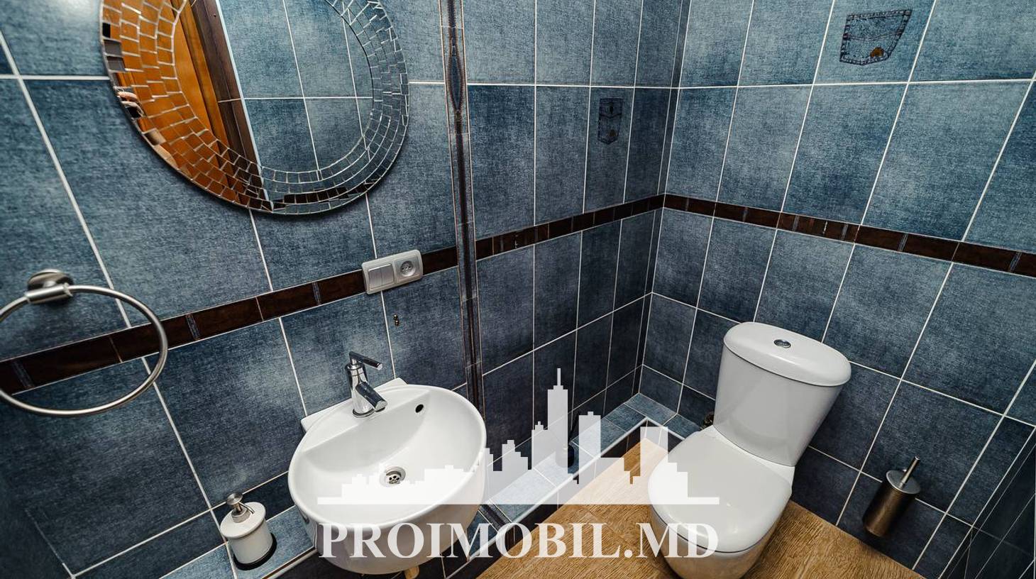 https://images.proimobil.md/i_iG78NgbWZ0alRrrfRxJFgRb91IfT2ve9ivlkjVMtU/watermark:0.75:so:0:30:0.39/resize:fill:1460:816:1/gravity:ce/bG9jYWw6Ly8vZXN0YXRlL2xyL2JiMjJkNDZiLWQzYzQtNGQ4NS04ZTZmLTJkNWIyYTA2YmE3NC5qcGVn