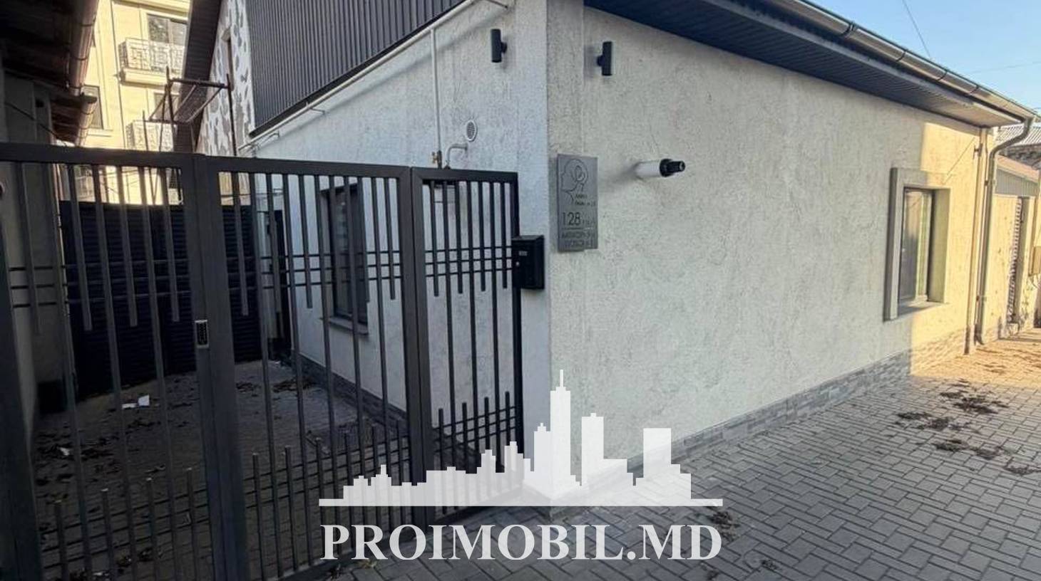 https://images.proimobil.md/ibN-8yHk3PbDBB492P0znNeliYIF9s8M0eYmQu_MLRI/watermark:0.75:so:0:30:0.39/resize:fill:1460:816:1/gravity:ce/bG9jYWw6Ly8vZXN0YXRlL2xyL2U1YTA3YjA2LTdiN2EtNGIxZS04YjY3LTI2MmIxNDZiOTU2Yy5qcGVn
