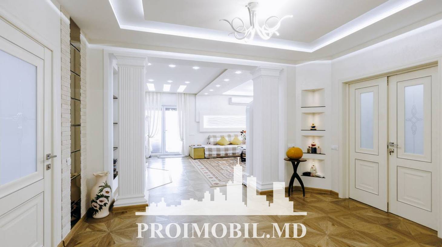 https://images.proimobil.md/ihggrjWUCR55DdDEfkjpOnLWsbJ6bk4zXDuyvUgDkOo/watermark:0.75:so:0:30:0.39/resize:fill:1460:816:1/gravity:ce/bG9jYWw6Ly8vZXN0YXRlL2xyL2MwMWM4MjE4LWU5MWItNDAxMC1hZDM4LTc5NDlmNjk4ZGQ5OS5qcGVn