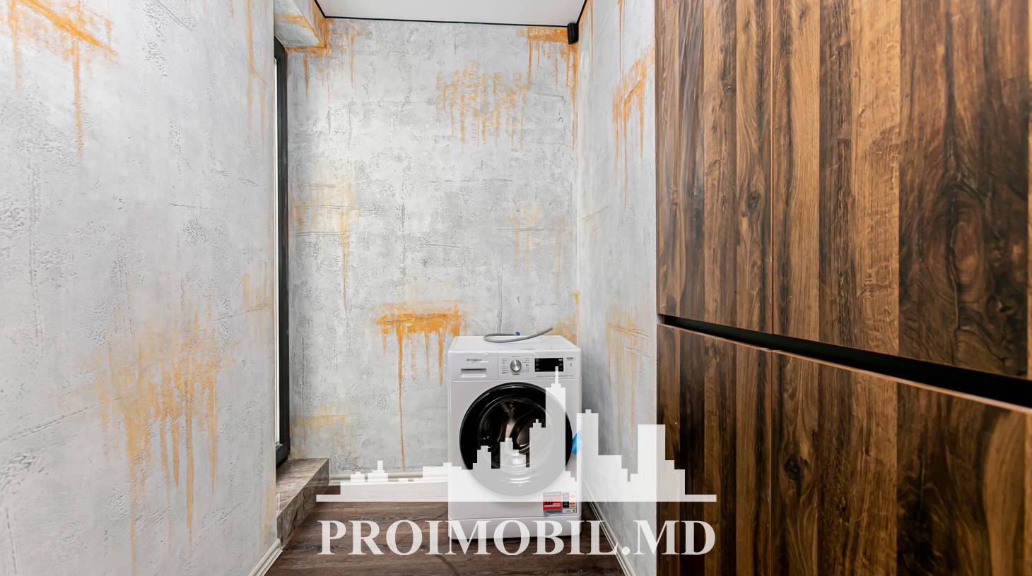 https://images.proimobil.md/ile5N-0lA8J9kjpD0Ly_qpcmRpCB4gjR6VJgO1sy4Gg/watermark:0.75:so:0:30:0.39/resize:fill:1460:816:1/gravity:ce/bG9jYWw6Ly8vZXN0YXRlL2xyLzJlYjZiZWQ3LWE0YTUtNDJhZi05MDJiLTliMjAxYzY2NjI2OS5qcGVn