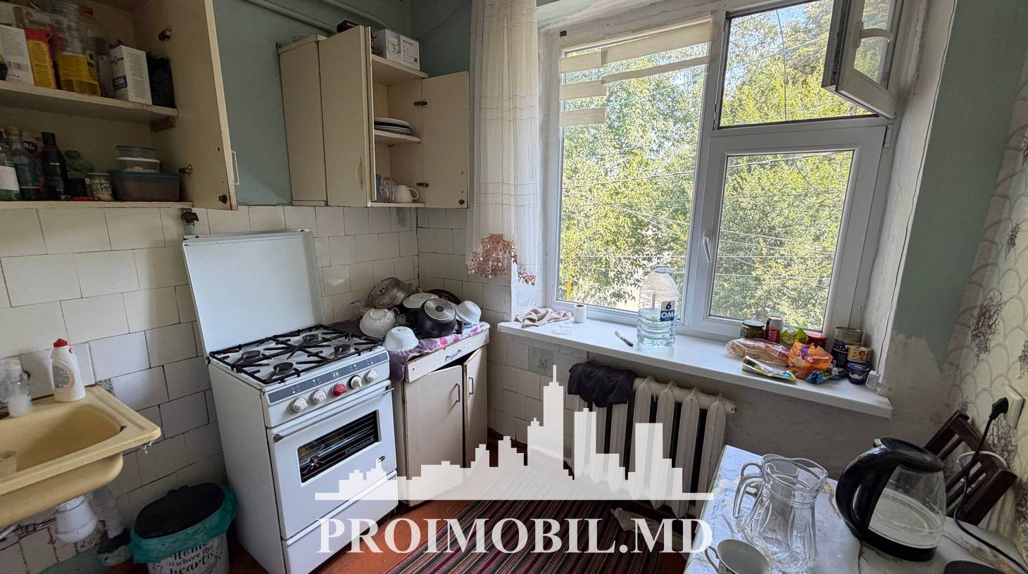 https://images.proimobil.md/ir9C-nfYVMu4G9qq8ujsiq9vro4BD_09lj-Tcgzq3_I/watermark:0.75:so:0:30:0.39/resize:fill:1460:816:1/gravity:ce/bG9jYWw6Ly8vZXN0YXRlL2xyLzdjZDg3MGQ1LWYwZjUtNGM5ZC1iZTliLTY4NjNiYTMxMTBjZC5qcGVn