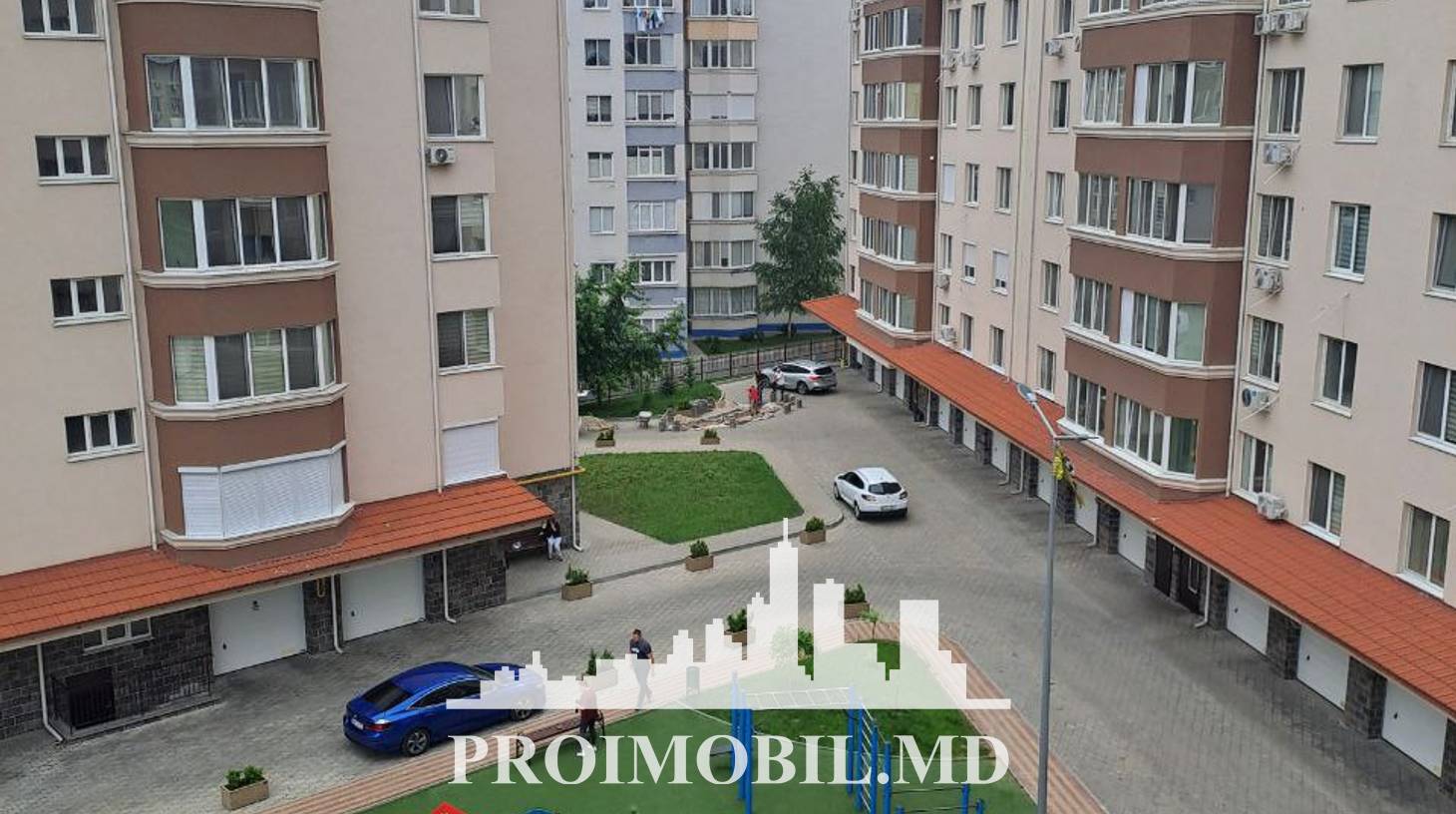 https://images.proimobil.md/itFKdQfvvXCkgQB3HftBQS7OiWoxCVVClQk-kY_bCvI/watermark:0.75:so:0:30:0.39/resize:fill:1460:816:1/gravity:ce/bG9jYWw6Ly8vZXN0YXRlL2xyL2U2NzgwZmY5LTEyMmUtNDk5Ny1iNTNjLWI0NWY2OTlkMjgwOS5qcGVn