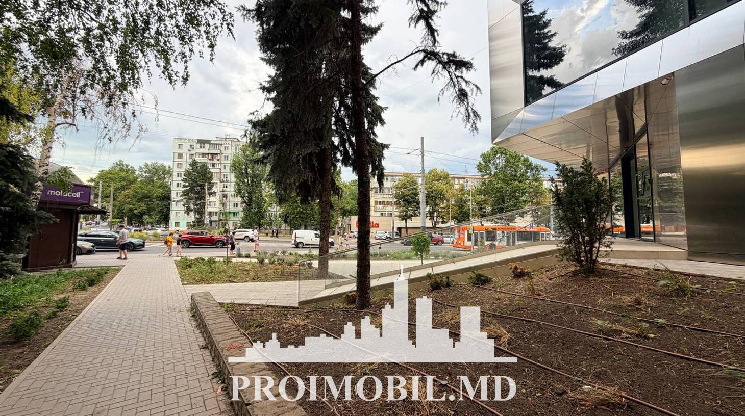 https://images.proimobil.md/iwfX4qaINROht6zB1OvzbvpxOlfVhfu23L9Fvxby2Pg/watermark:0.75:so:0:30:0.39/resize:fill:1460:816:1/gravity:ce/bG9jYWw6Ly8vZXN0YXRlL2xyLzQwNDcyYjZiLTc3NDAtNDY3ZS05YjFiLWQ0MzIxMTM3ZWMwYi5qcGVn