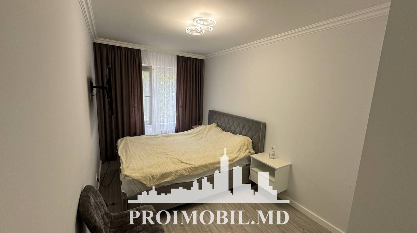 https://images.proimobil.md/j-vREIvDf1VVWvAj7FBATx249P0JdScyyUio3oXm1O4/watermark:0.75:so:0:30:0.39/resize:fill:1460:816:1/gravity:ce/bG9jYWw6Ly8vZXN0YXRlL2xyLzVjOGI5ZjZjLTNkMmMtNDlmOS04YWUxLWZiMTVjMjVjYzQ1OS5qcGVn