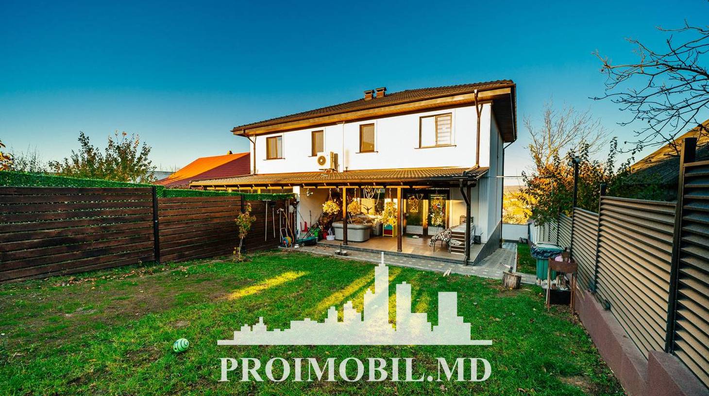 https://images.proimobil.md/j2R4zJiOTzs2vyp3KN8ocV9kvGs2nUaOta_99T3svk8/watermark:0.75:so:0:30:0.39/resize:fill:1460:816:1/gravity:ce/bG9jYWw6Ly8vZXN0YXRlL2xyLzQ2OTQ5YmJlLTIwN2ItNGNiNy1hYmQyLWU0NjNlZTI0YTVhYS5qcGVn