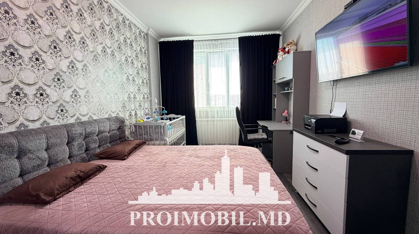 https://images.proimobil.md/j3WUsajk93TLm-n5nA_kInD_w_RWYiH4Q8zUQDyEmp8/watermark:0.75:so:0:30:0.39/resize:fill:1460:816:1/gravity:ce/bG9jYWw6Ly8vZXN0YXRlL2xyLzQxMmFmYzRhLTgwYmUtNDAxMy1iZjQ5LTE2MmQ5ZDk4NjNmOS5qcGVn