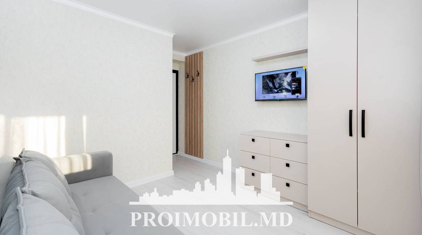https://images.proimobil.md/j8OrA6YSlWWqAdD9BEytFslv6cfV1cqMsVcBCUJuFy0/watermark:0.75:so:0:30:0.39/resize:fill:1460:816:1/gravity:ce/bG9jYWw6Ly8vZXN0YXRlL2xyLzE0ZWIwMDhmLTY0MTgtNGQxNC05ZDM1LTU5YTcyMDc1ZTg1Zi5qcGVn