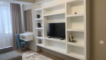 https://images.proimobil.md/jDhmo3PYfaBR8EZAtkiZmo9qYldDidfM1EAVi8s3QFc/resize:fill:350:198:1/gravity:ce/bG9jYWw6Ly8vZXN0YXRlL2xyL2VmYWJhMDQ5LTNlOTQtNGIxMi05YzVkLTFjZjBiY2M2MmQwZS5qcGVn