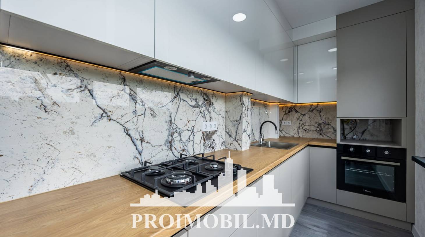 https://images.proimobil.md/jGyjw9YlEpgaZuhsuC9e3jq-vaxBzEPaWYfO252rOrI/watermark:0.75:so:0:30:0.39/resize:fill:1460:816:1/gravity:ce/bG9jYWw6Ly8vZXN0YXRlL2xyLzU4OTkxZGE3LTRiZGItNDE1Yi1iODcyLTNmMDU5ODcxNDI4Ny5qcGVn