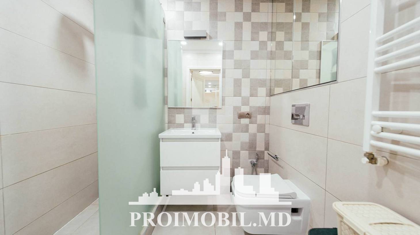 https://images.proimobil.md/jHPaYqs71GAqxEhwGs88kiNPi09GQ9nzQXfjcg9Ami4/watermark:0.75:so:0:30:0.39/resize:fill:1460:816:1/gravity:ce/bG9jYWw6Ly8vZXN0YXRlL2xyLzY3OGY5MjQwLTgzYWItNDVhMy1iMjMwLTIzNzVkZmIyYWI5OS5qcGVn