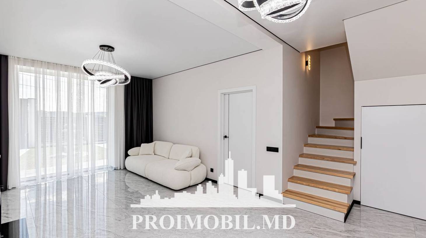 https://images.proimobil.md/jKPPb1rv0b3l4IkyKAQVL19eUN5R9AeiHTo4hMXQTeg/watermark:0.75:so:0:30:0.39/resize:fill:1460:816:1/gravity:ce/bG9jYWw6Ly8vZXN0YXRlL2xyLzk1MDAwN2Q0LTNhYzgtNGZlYi04NGJmLTAxMDdjZmViYzNjYi5qcGVn