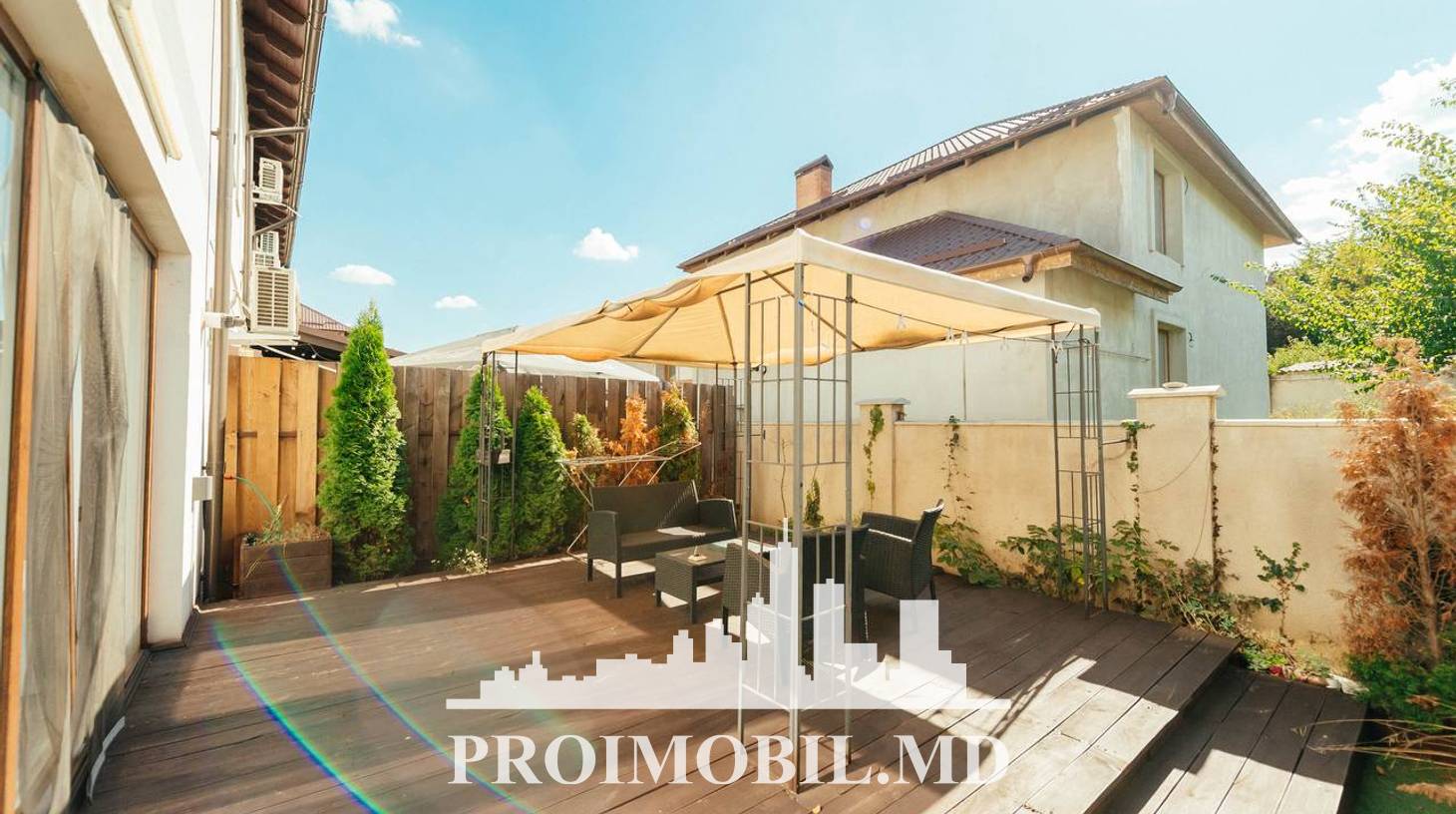 https://images.proimobil.md/jLdKZY_Uh-s1ma4ZsMJMHoBuZXR2HfhJbsQeHbqFQfQ/watermark:0.75:so:0:30:0.39/resize:fill:1460:816:1/gravity:ce/bG9jYWw6Ly8vZXN0YXRlL2xyLzI4OWIzNTgwLTdkNTUtNDlkMC1hNWE0LTY4MDEzNmU2ODk2MC5qcGVn