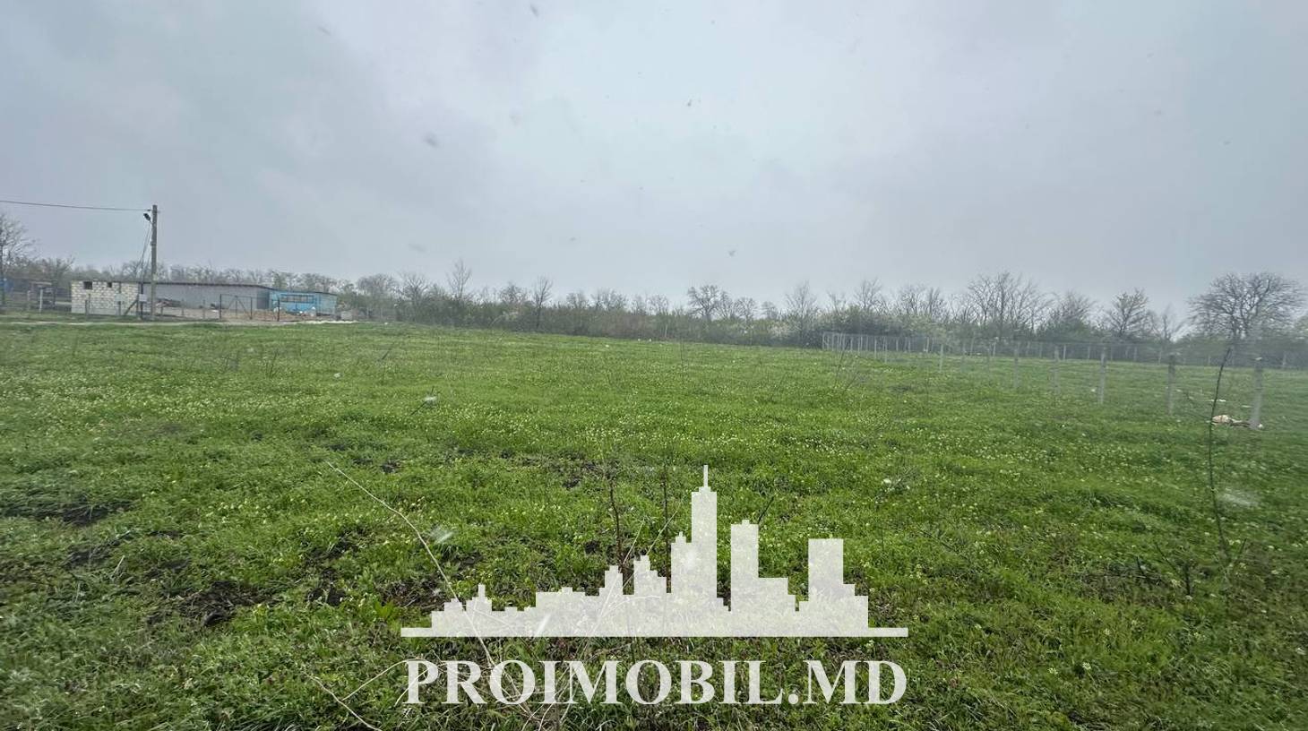 https://images.proimobil.md/jMGWaPLIe4GP3i7RzvzrsoOql5qYZF-FEPWpg57c_60/watermark:0.75:so:0:30:0.39/resize:fill:1460:816:1/gravity:ce/bG9jYWw6Ly8vZXN0YXRlL2xyL2ZlOTRjMWVjLTE4MWItNDdhMy1hY2U3LWFhOTM4YzgwOTQ4NS5qcGVn
