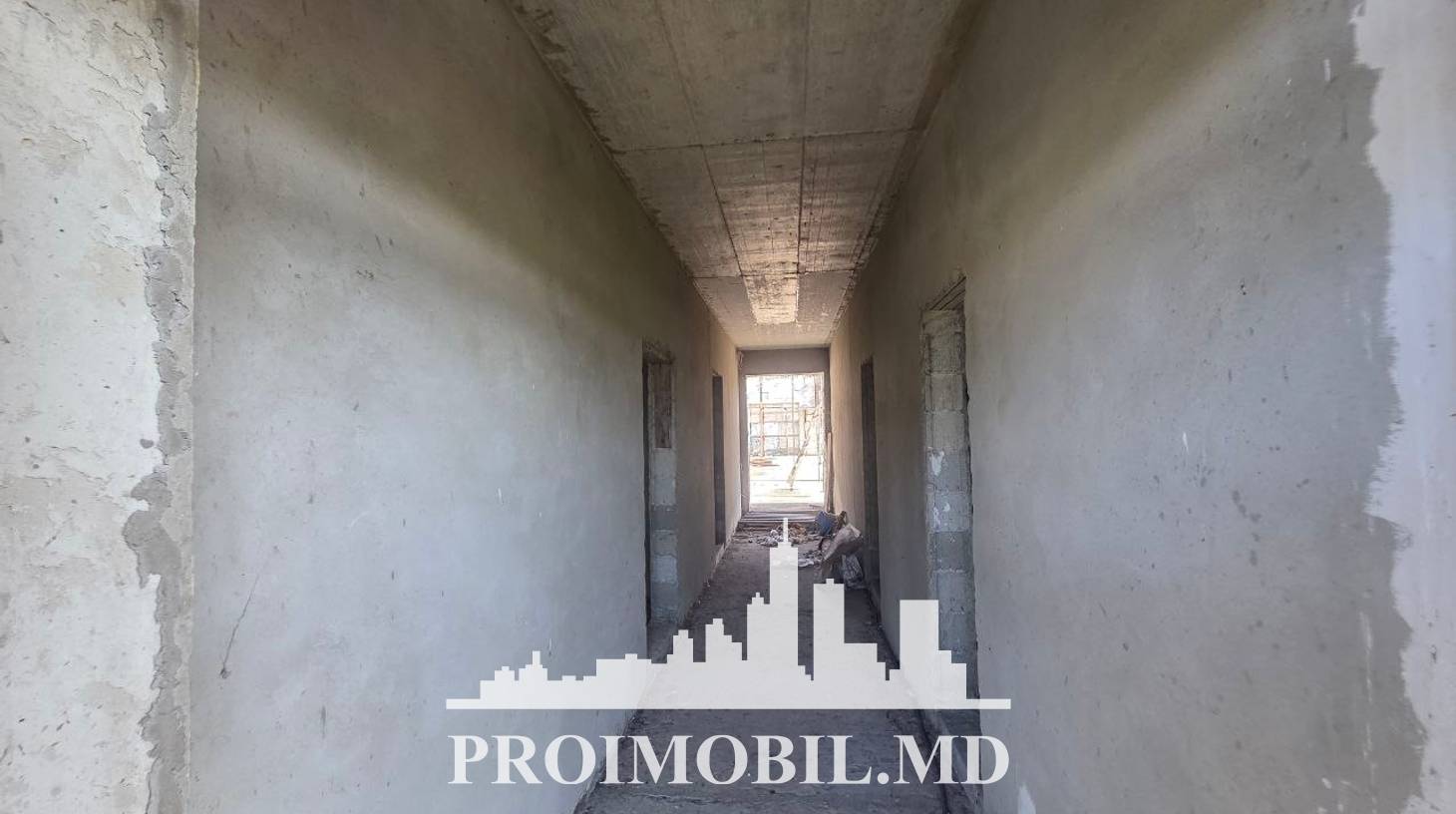 https://images.proimobil.md/jPQ5JohFWAuss4Uyu04I06AW1L2W9c-p8RsqxyxWb3k/watermark:0.75:so:0:30:0.39/resize:fill:1460:816:1/gravity:ce/bG9jYWw6Ly8vZXN0YXRlL2xyL2NhOGNhZDM3LTMwYWEtNDliOC1hZWU1LTAwZTBlZTE3ZThiMi5qcGVn