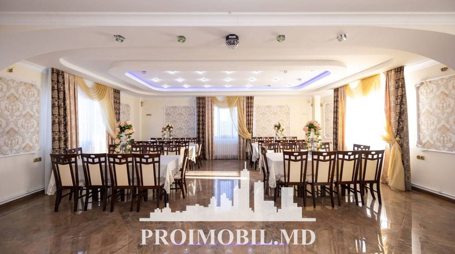 https://images.proimobil.md/jQ-L0TuqSgvXgTOjGs-ll7uQvi9wobnNGkRUpZu46SM/watermark:0.75:so:0:30:0.39/resize:fill:1460:816:1/gravity:ce/bG9jYWw6Ly8vZXN0YXRlL2xyL2YwODcwYmUyLTM4MTktNGUyZS1iYWQzLTA0OTc4OWZlZmFlZi5qcGVn