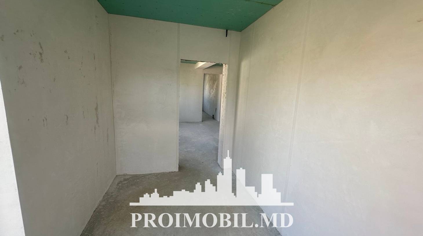 https://images.proimobil.md/jTl39FRPsUmyXFyy6bUA5NR4y9sd-0Qflr4-TSFDCyI/watermark:0.75:so:0:30:0.39/resize:fill:1460:816:1/gravity:ce/bG9jYWw6Ly8vZXN0YXRlL2xyLzVjNjVmMWU5LTJhMjQtNDE2Zi1iZWQ2LWRjZDViYTQwMDI3MC5qcGVn