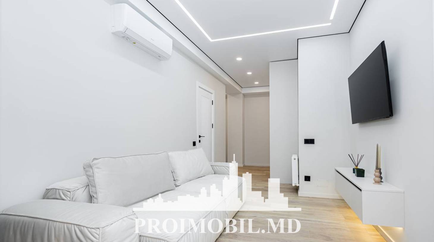 https://images.proimobil.md/jVclcA6gb2R_Gm7eABysbrwy5y83WqUzL_i7JlGjsbc/watermark:0.75:so:0:30:0.39/resize:fill:1460:816:1/gravity:ce/bG9jYWw6Ly8vZXN0YXRlL2xyLzI0MDA4YjIwLTI1NzMtNDQ0OS05ZDllLWRkYzQ5Y2M1ZDk1MC5qcGVn