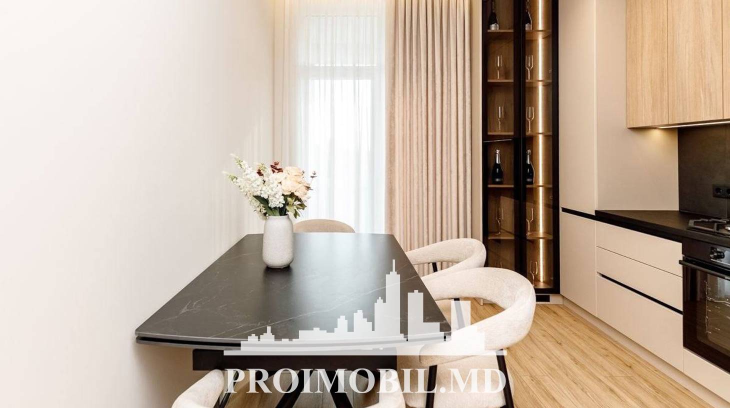 https://images.proimobil.md/jXLnlHVvFyQBN_f5vzj2UmItGFrCkXng1lWfHafegN0/watermark:0.75:so:0:30:0.39/resize:fill:1460:816:1/gravity:ce/bG9jYWw6Ly8vZXN0YXRlL2xyLzZkMzljZTYzLWZiYjYtNDQ4ZS04M2YzLWJjMmZmZDZiMmY0OC5qcGVn