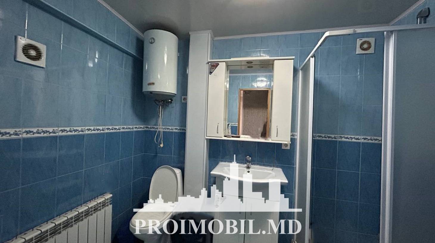 https://images.proimobil.md/j_dfWbB5AOz2osY16pPJcNxruJZk3McuqzPnqtpZ7sI/watermark:0.75:so:0:30:0.39/resize:fill:1460:816:1/gravity:ce/bG9jYWw6Ly8vZXN0YXRlL2xyL2QwOGUxMzYyLWNmNGEtNGY4Zi1iMDE4LTk1ZjdhYjQ5YjJlMS5qcGVn
