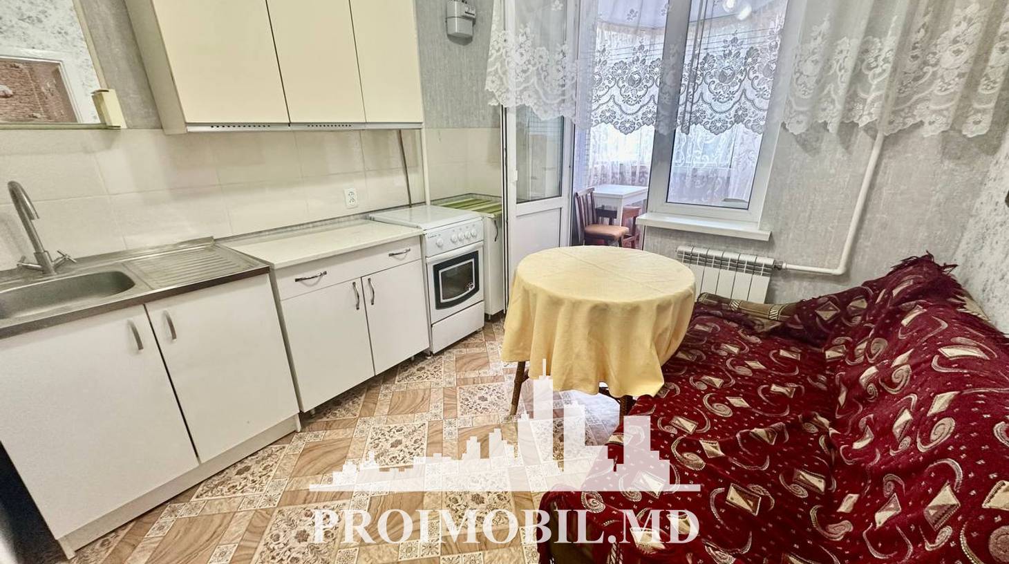 https://images.proimobil.md/jcEHUYfoemKm6mqAj5r85ODEmXfuFqddXeiWhvnA6y4/watermark:0.75:so:0:30:0.39/resize:fill:1460:816:1/gravity:ce/bG9jYWw6Ly8vZXN0YXRlL2xyLzNjNjkwMTBmLTM3MGUtNGU2YS1hYWU3LTFlZjViOWY0YTkzMS5qcGVn