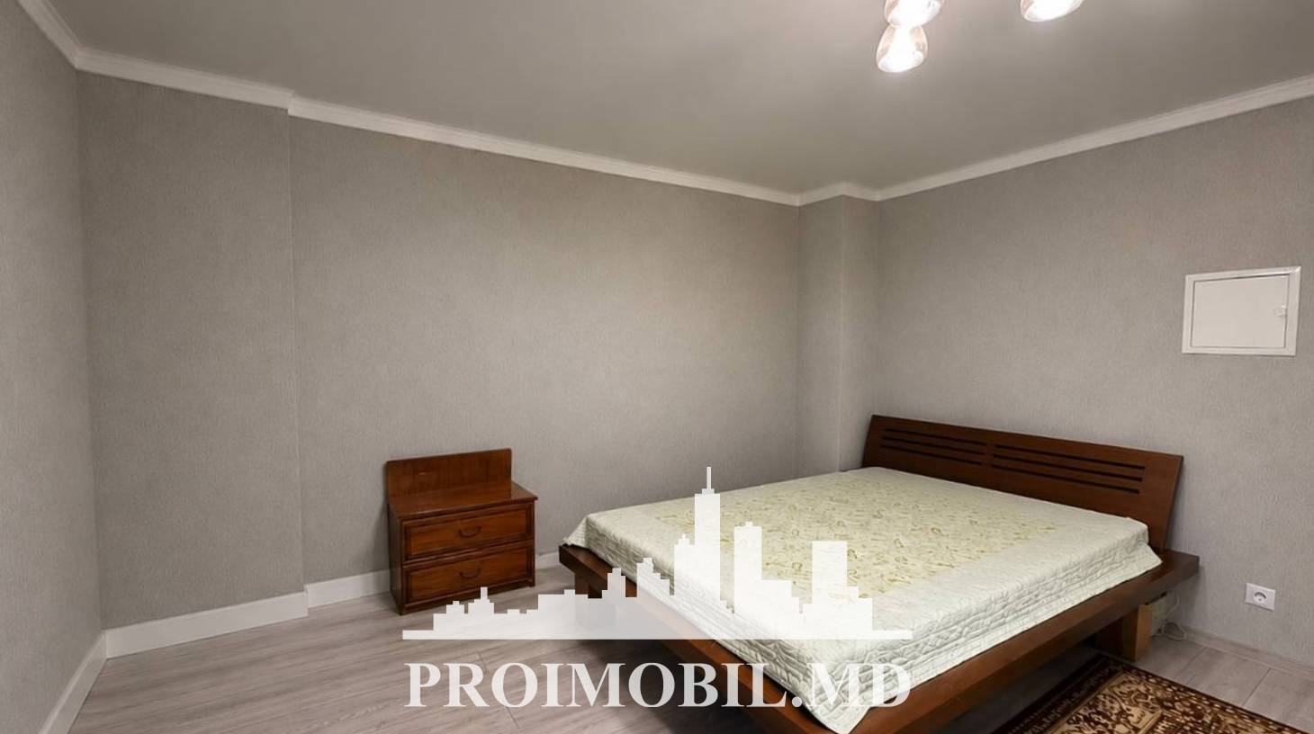 https://images.proimobil.md/jjK9of0sDllkhyRw9pWEVf-Gxw5M8tdj5esYCmeljnI/watermark:0.75:so:0:30:0.39/resize:fill:1460:816:1/gravity:ce/bG9jYWw6Ly8vZXN0YXRlL2xyL2FhY2FiZWFlLTRjZTAtNGUyNi1iZTBhLWYyYmExYTM4MmQ5ZS5qcGVn