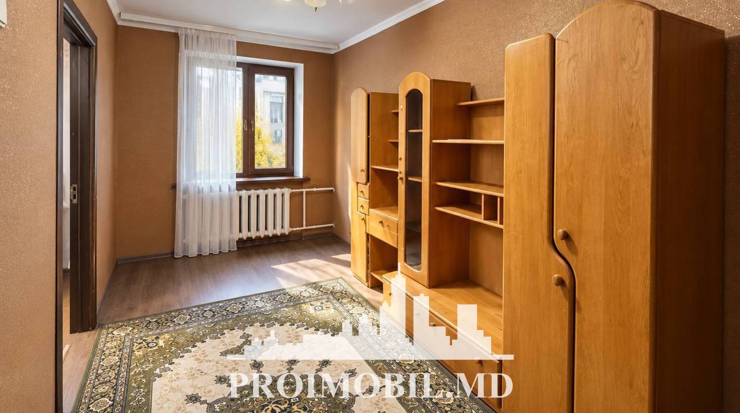 https://images.proimobil.md/jjbbHYJdTBFMNIXamYOPqpYyDjvoWrT36HfS9bjbb4o/watermark:0.75:so:0:30:0.39/resize:fill:1460:816:1/gravity:ce/bG9jYWw6Ly8vZXN0YXRlL2xyLzY0N2VjNmRiLTJiOTMtNDY2Mi04YWUzLTMxNjk4MTRlYmRjOS5qcGVn