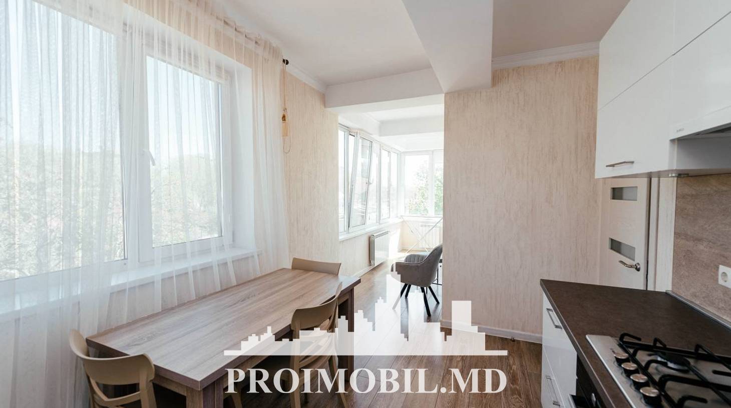 https://images.proimobil.md/jqde3RezIfsXoh8tcxZrl2X27kGKCFx75Xt11yKrPCk/watermark:0.75:so:0:30:0.39/resize:fill:1460:816:1/gravity:ce/bG9jYWw6Ly8vZXN0YXRlL2xyLzk2NjQ2NjkyLTA0MzctNDQ0MS1hNmI5LWJlZGQyNjkxYjBjNS5qcGVn