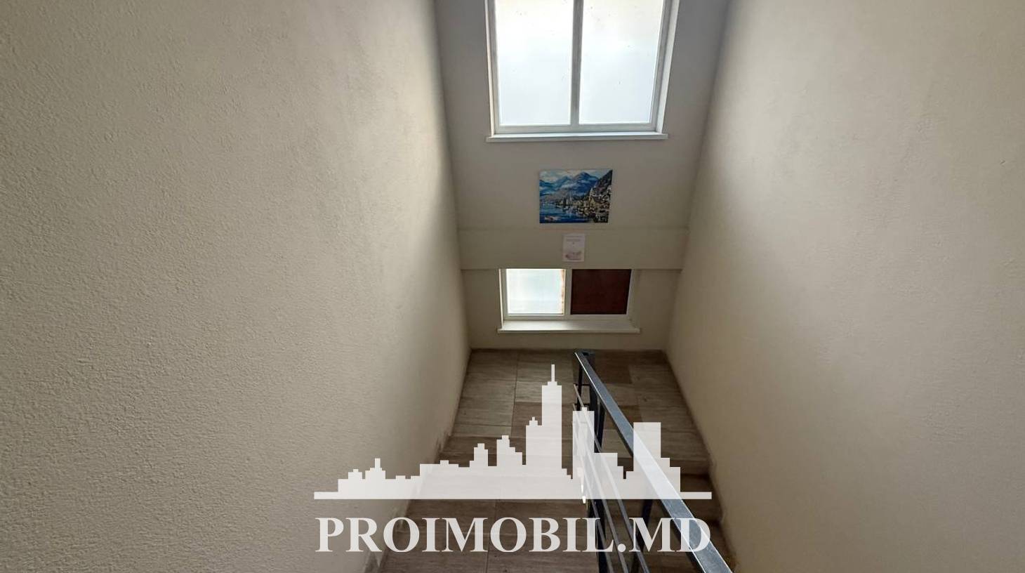 https://images.proimobil.md/js0x2SBI8T6JDKXxBPidvvlIj8Cltljp6_oX5RVFT7o/watermark:0.75:so:0:30:0.39/resize:fill:1460:816:1/gravity:ce/bG9jYWw6Ly8vZXN0YXRlL2xyL2E3MzBhNDg1LTM3ZjItNGNhOS1hMmNmLTI1Mzk1MmQ3MGM4OS5qcGVn