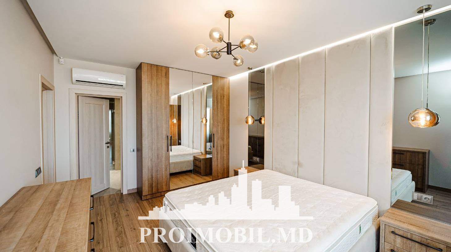 https://images.proimobil.md/jtAx7BMU2XKo683oOhSaRC16j9iB4uMnG7EUCQBqPV0/watermark:0.75:so:0:30:0.39/resize:fill:1460:816:1/gravity:ce/bG9jYWw6Ly8vZXN0YXRlL2xyLzBkYjhmMGIyLTgzOGItNGJjYS1hOGY5LTY1MTQ0MDMyNzg4Ni5qcGVn