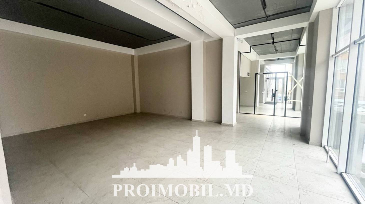 https://images.proimobil.md/juxqW-akwQVG0LM3DP6UFVpnizPmhnvt6Z4jjoF2_8o/watermark:0.75:so:0:30:0.39/resize:fill:1460:816:1/gravity:ce/bG9jYWw6Ly8vZXN0YXRlL2xyLzFiNDg1ZmZlLTM3MmEtNDExOS04YmU5LTM4OWFhZTBhN2QzYS5qcGVn