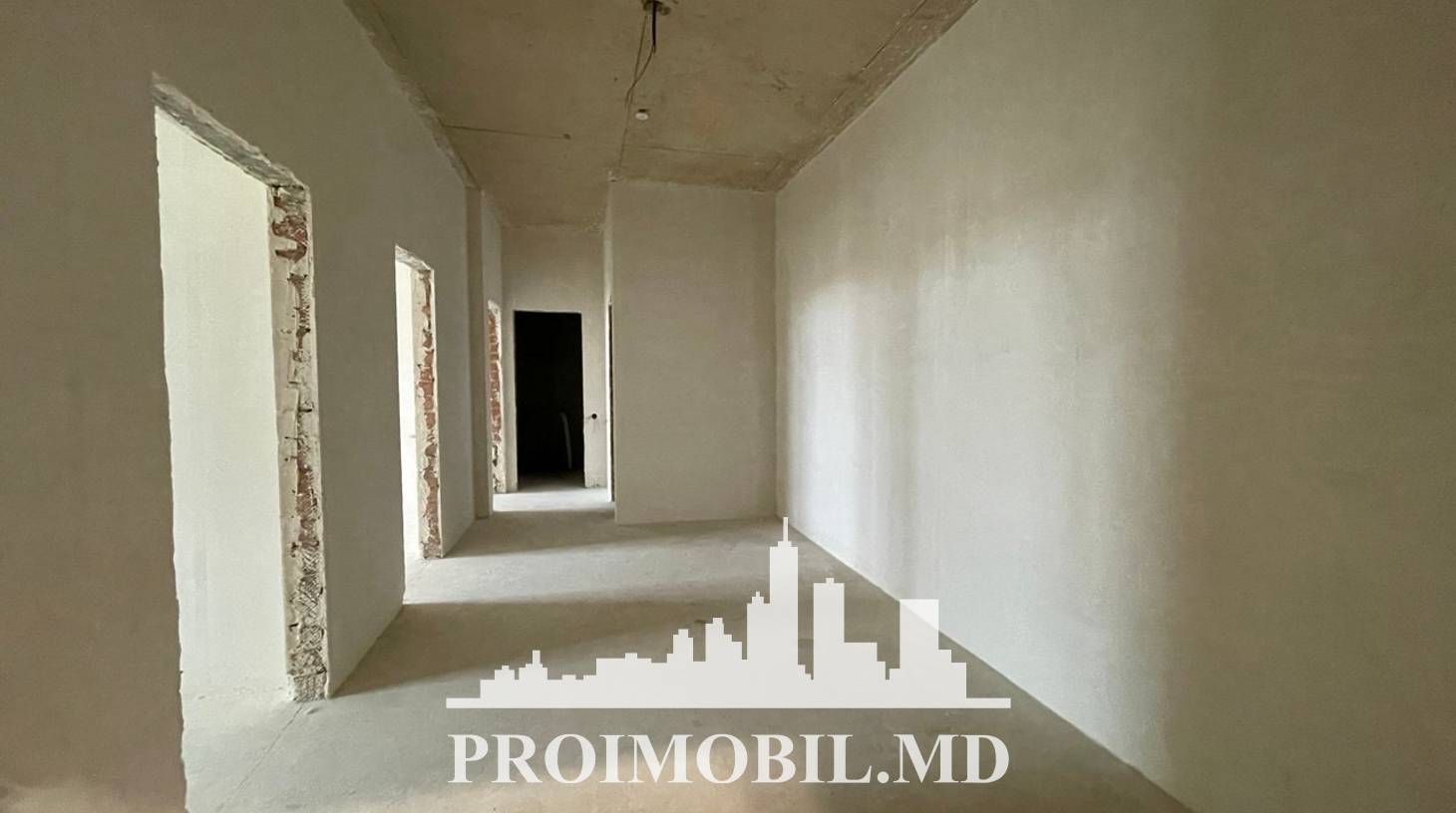 https://images.proimobil.md/jvJV_FLLYqNdjKuvXm0NH1x9g_RG7oEeOy5yXpSxJfk/watermark:0.75:so:0:30:0.39/resize:fill:1460:816:1/gravity:ce/bG9jYWw6Ly8vZXN0YXRlL2xyLzhmNWZmZjhiLTBkOTEtNDUyZi1iODdhLTY5NzNhNjFjODFjMC5qcGVn