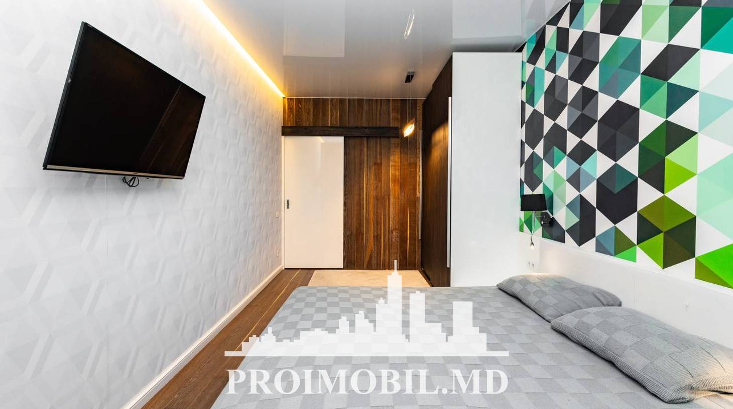 https://images.proimobil.md/jwLTFSvuZfbfqGvT3ljDtmicMzb92g745y8nWcw8-aY/watermark:0.75:so:0:30:0.39/resize:fill:1460:816:1/gravity:ce/bG9jYWw6Ly8vZXN0YXRlL2xyL2FmOTAwY2YxLTE3NTQtNDE5My05MjIxLTMyMmU2N2ZmNjY4My5qcGVn