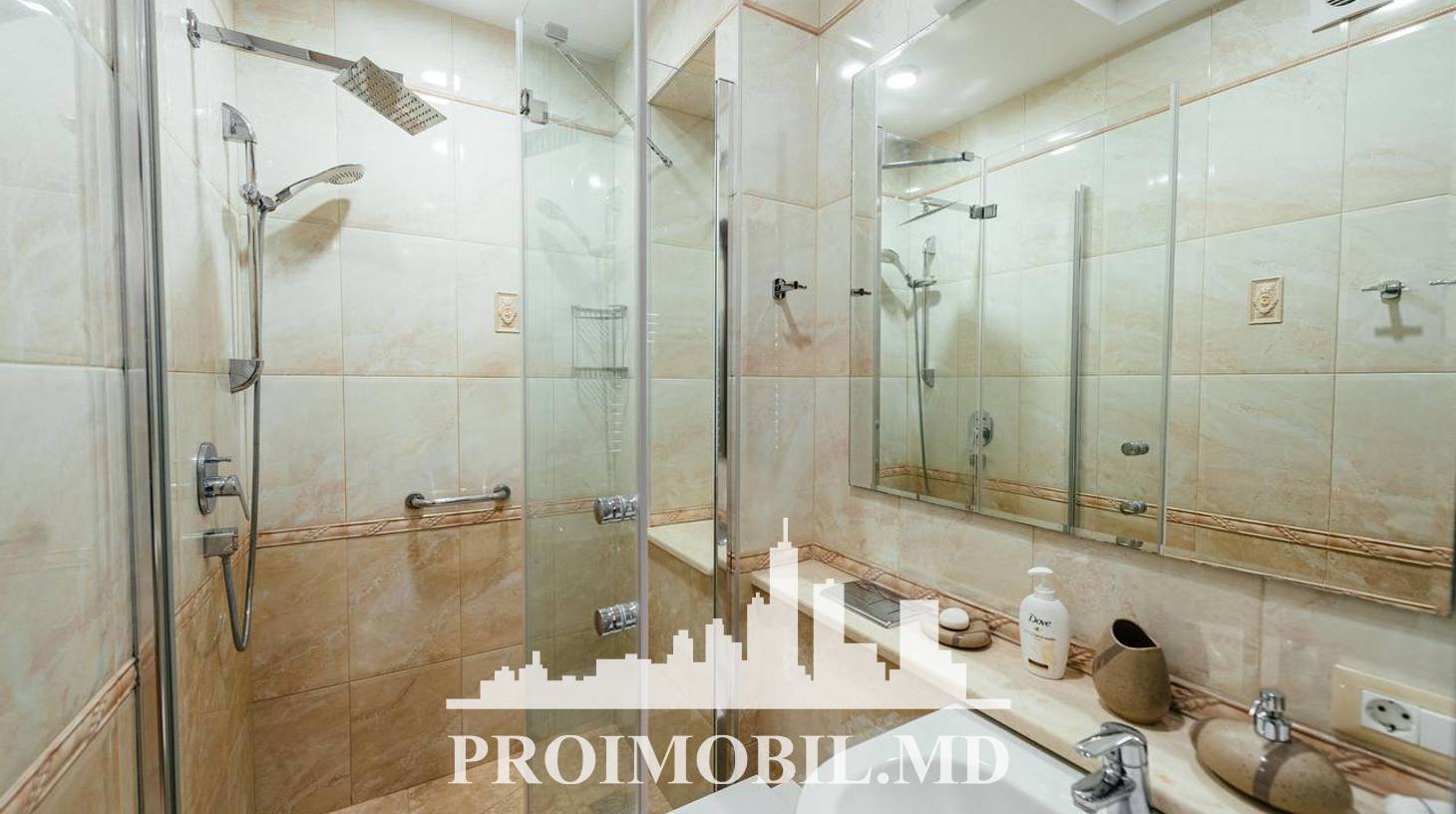 https://images.proimobil.md/k-t-R15PFNjYTTCmnbrIN6_Pb61ELpUEmEV5MYw0XvM/watermark:0.75:so:0:30:0.39/resize:fill:1460:816:1/gravity:ce/bG9jYWw6Ly8vZXN0YXRlL2xyLzFkNWE5MGY3LTQ2OGYtNGE2Mi05MjY5LTQzMzEyYjFhN2YwMi5qcGVn