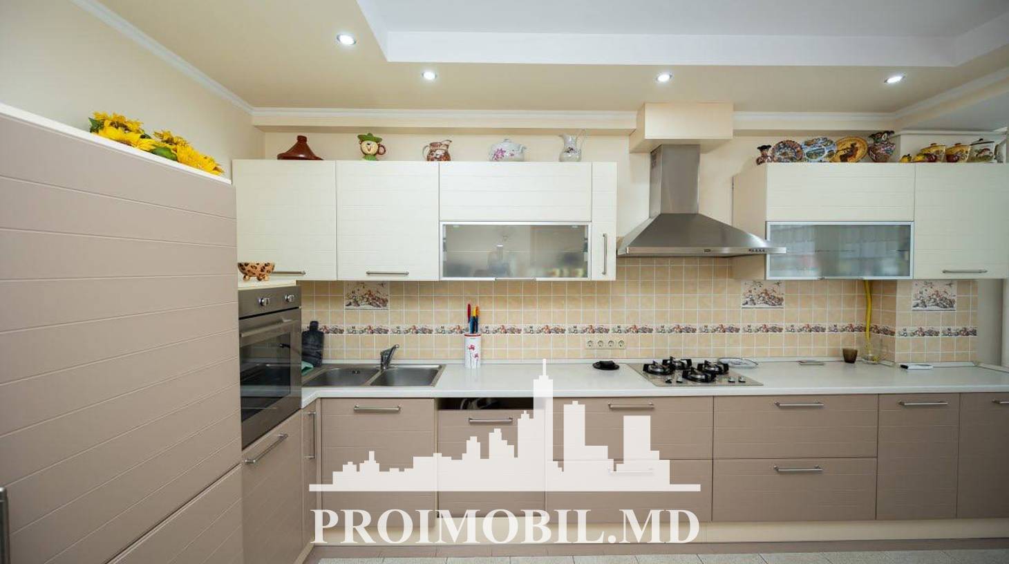https://images.proimobil.md/k0mcJy8vOjY2d-E8s0zOxyNLGVqDsohjDbikDMEvtUI/watermark:0.75:so:0:30:0.39/resize:fill:1460:816:1/gravity:ce/bG9jYWw6Ly8vZXN0YXRlL2xyL2Y2YTY2YjhjLWQxZDItNDdhYy04YTIzLTQ1MTdlNWM2MzVlZS5qcGVn