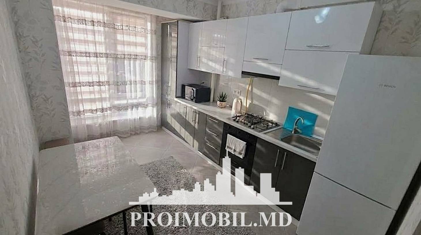 https://images.proimobil.md/k33Hqrj-uL88lE8JYmXUFNSxLaf1HZDpGJk45vtEduQ/watermark:0.75:so:0:30:0.39/resize:fill:1460:816:1/gravity:ce/bG9jYWw6Ly8vZXN0YXRlL2xyLzkwZDA3YWIxLTQ4MDMtNDgxMS04ZDcwLTY1NGMwYjNhNTQ2YS5qcGVn