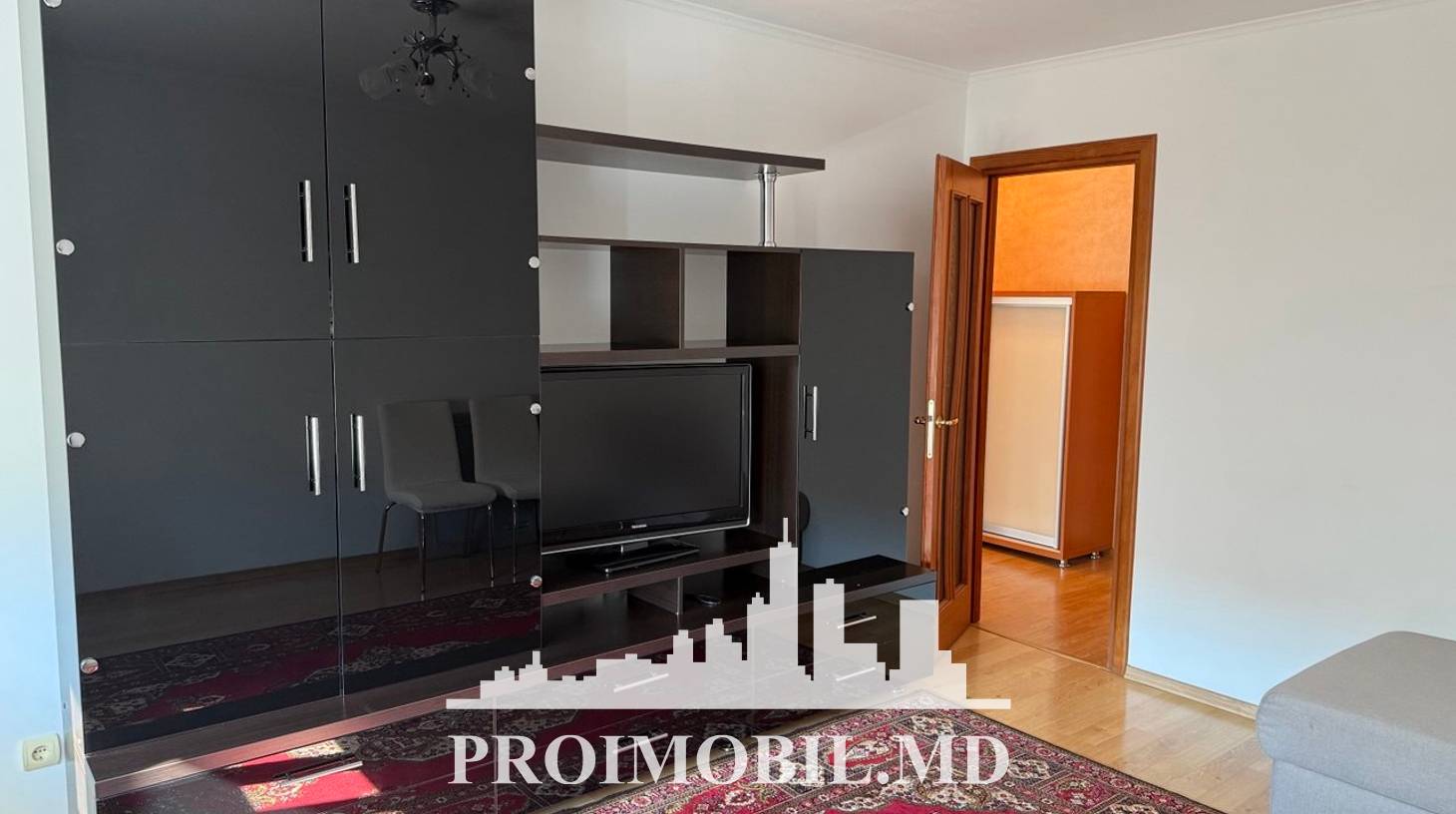 https://images.proimobil.md/k3QBlQJdZKjnvJaz9jUJ5Bap3NZKFrSO29oVe2r69UI/watermark:0.75:so:0:30:0.39/resize:fill:1460:816:1/gravity:ce/bG9jYWw6Ly8vZXN0YXRlL2xyLzFhNWVjMDA2LTVhZTAtNDkwMi05OWM5LWZjYmRkYmUyYmUzYy5qcGVn
