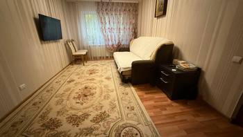 https://images.proimobil.md/kCmu4JS598hoRZUMGZYDONGhxO5w9DnJeleGDYoIQA0/resize:fill:350:198:1/gravity:ce/bG9jYWw6Ly8vZXN0YXRlL2xyLzZmZWVlNTkwLWEwOTUtNGMyNi05YTJlLTBjMjFhYmFkN2EyZi5qcGVn