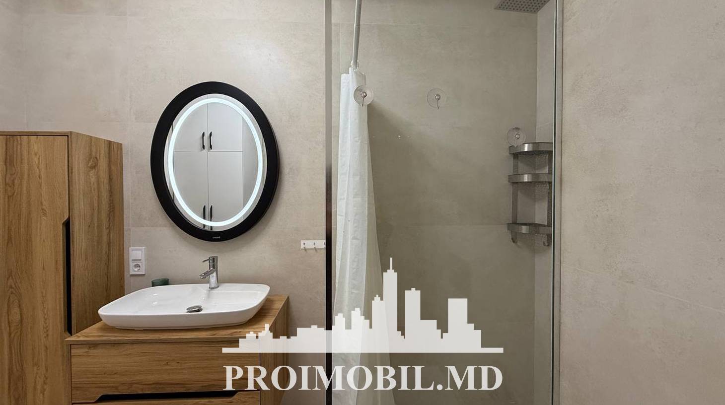 https://images.proimobil.md/kDAfkdvPrBTuH339VQ1G2Pax13eeN8WD4-9Vb-rQqJ8/watermark:0.75:so:0:30:0.39/resize:fill:1460:816:1/gravity:ce/bG9jYWw6Ly8vZXN0YXRlL2xyLzY3NTdjYTZkLWI3NTQtNGU2Ny1iZTliLWUzNzJjMmZhYmRlMy5qcGVn