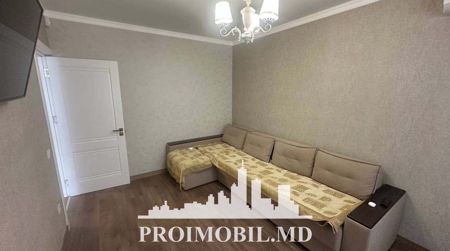 https://images.proimobil.md/kDxBCY7Mtiupt4N2dMgfDLVlEDD-gJZcZORnVSY3VBY/watermark:0.75:so:0:30:0.39/resize:fill:1460:816:1/gravity:ce/bG9jYWw6Ly8vZXN0YXRlL2xyLzY0MDc4MzM0LTA0ZjctNDVjZS05MGExLWY0ODk0NDA5ZTM2ZS5qcGVn