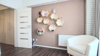 https://images.proimobil.md/kGeRw0oZVAQdruapptDUUtiGADgJ-Rkauw2bUp-bbxY/resize:fill:350:198:1/gravity:ce/bG9jYWw6Ly8vZXN0YXRlL2xyLzE0NjBiN2FjLTk0ZjQtNDJlOC1hMzY2LTFkYjU4ODE2ZjFhZC5qcGVn