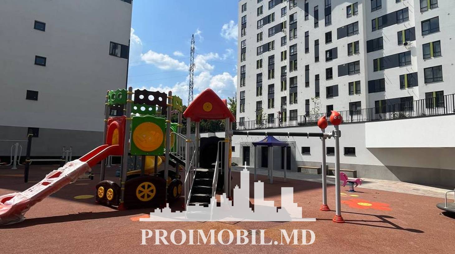 https://images.proimobil.md/kIpJEVPyhWnbYYK0kGZsYxIpALQBF6q-VXk-9fgQzoU/watermark:0.75:so:0:30:0.39/resize:fill:1460:816:1/gravity:ce/bG9jYWw6Ly8vZXN0YXRlL2xyL2JmZTQ1MTRhLTYxNzQtNDZjZC05MTI3LThhN2ZiNmMzZGM5ZS5qcGVn