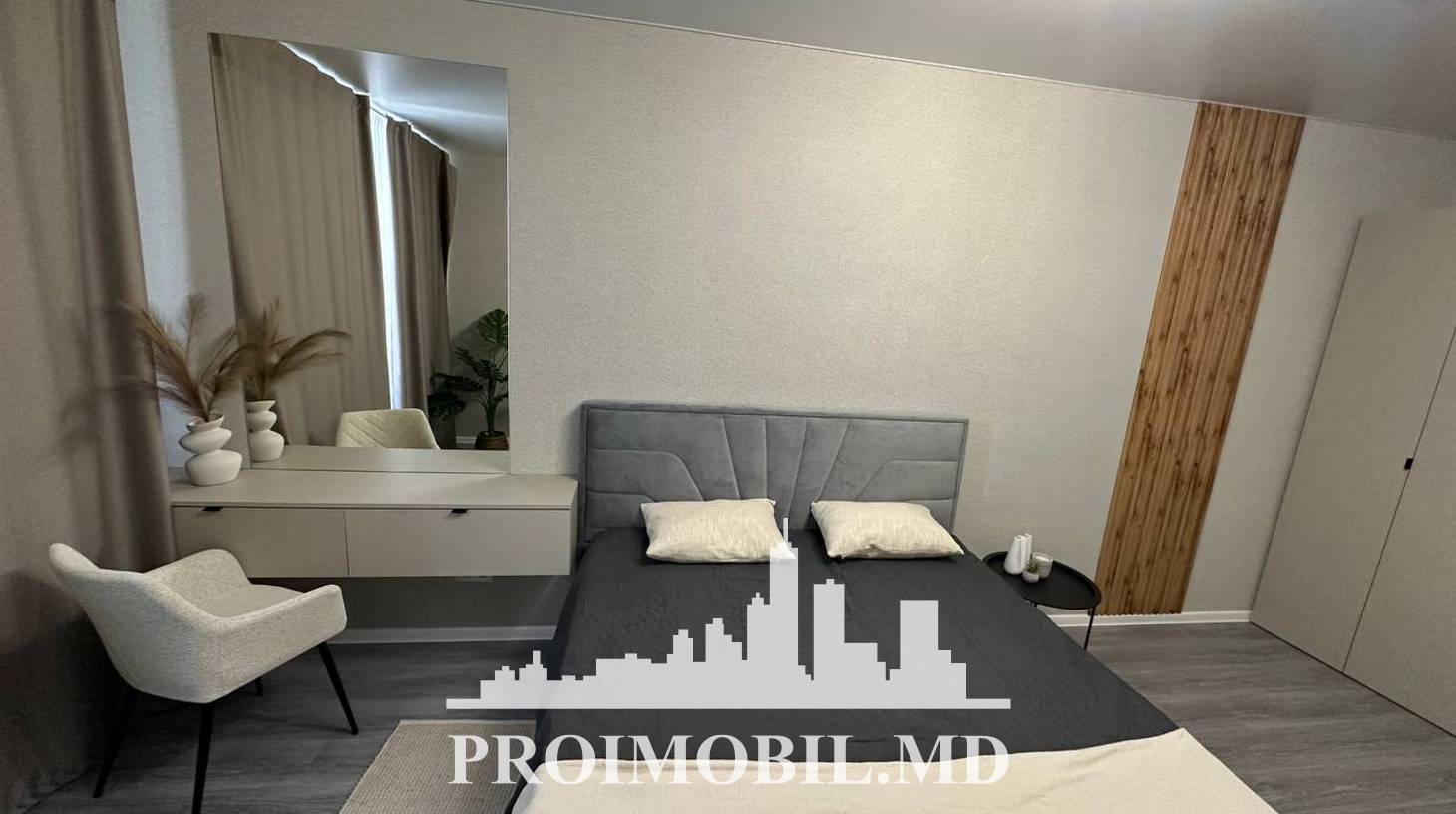 https://images.proimobil.md/kOIBbaQgKknP4kivZJp5yi7tL_KG3XfekUn0jSjuGSY/watermark:0.75:so:0:30:0.39/resize:fill:1460:816:1/gravity:ce/bG9jYWw6Ly8vZXN0YXRlL2xyL2ZmMmE2NDljLTYzMWYtNDliNi1hYzU0LTBhMDRlY2Q3Mzk4OC5qcGVn